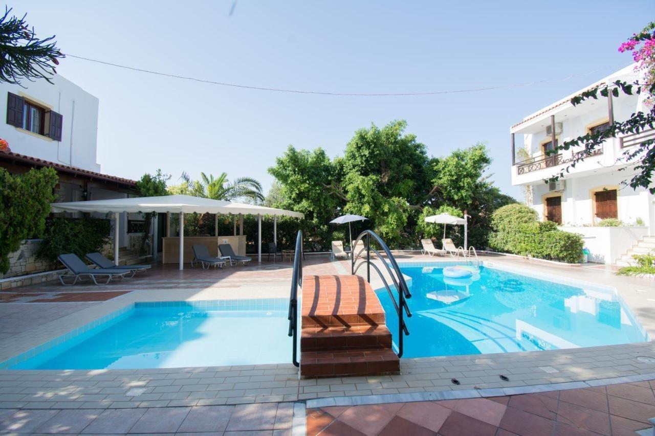 Rena Apartments Гувес Екстериор снимка